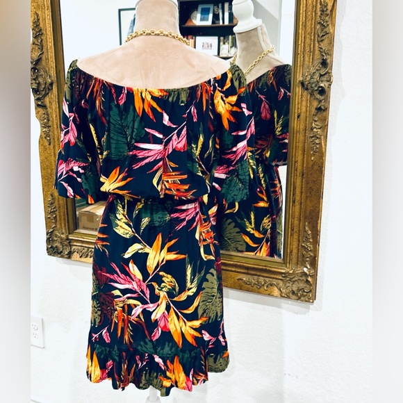 Tropical Island vacation vibes cruise wear floral Peasant festival Dress Sz Med - Picture 3 of 6